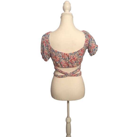 Altar'd State Pink Size Medium Floral Cropped Blouse With Puff Sleeve Tie Around - Picture 4 of 10